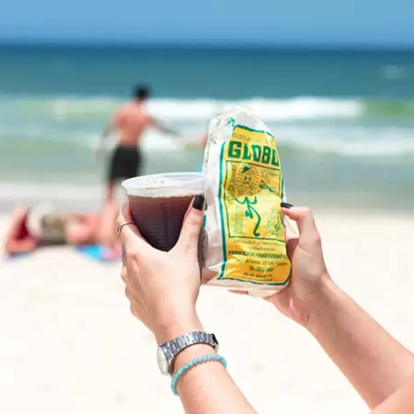 Biscoito Globo: o sabor crocante das praias cariocas